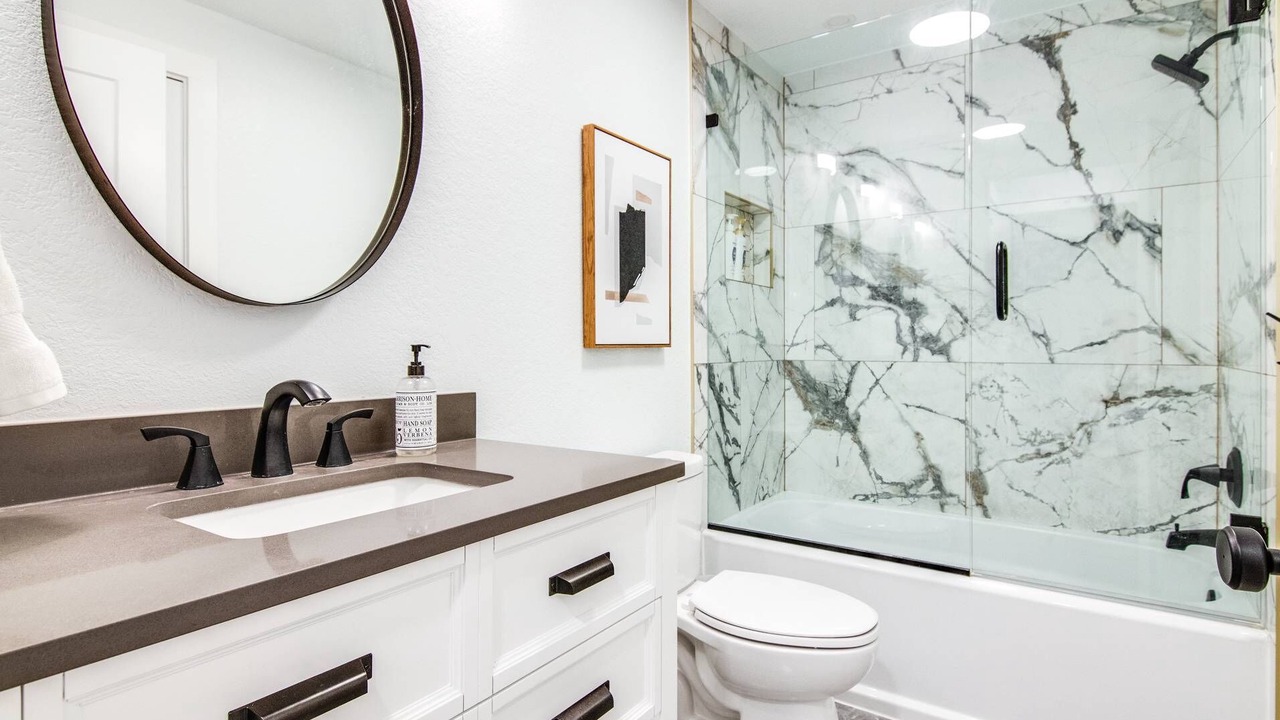 Photo of Bathroom in Wesley Chapel