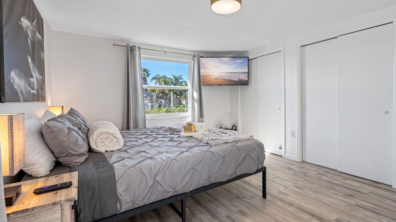 Photo of Bedroom in Hudson Beach Estates