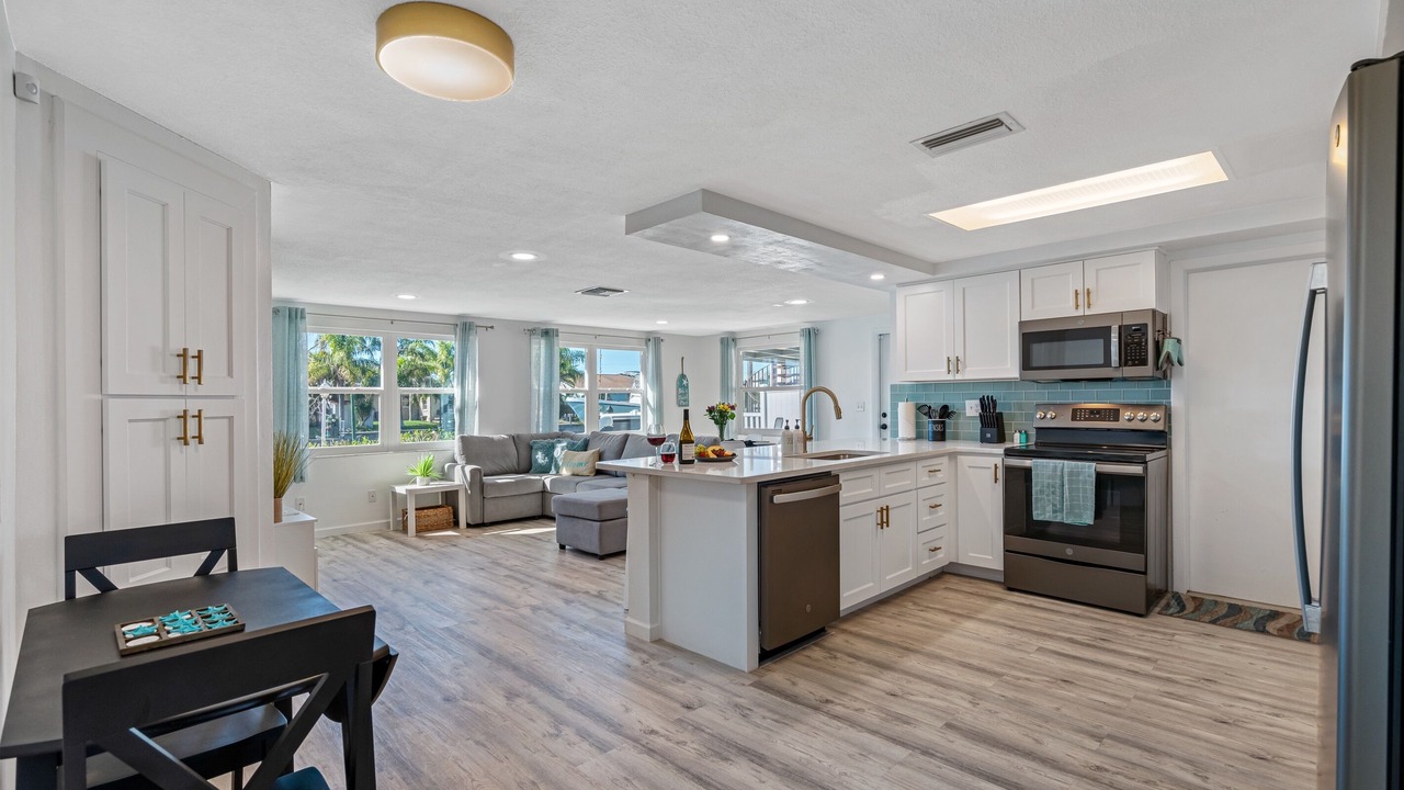 Photo of Others in Hudson Beach Estates