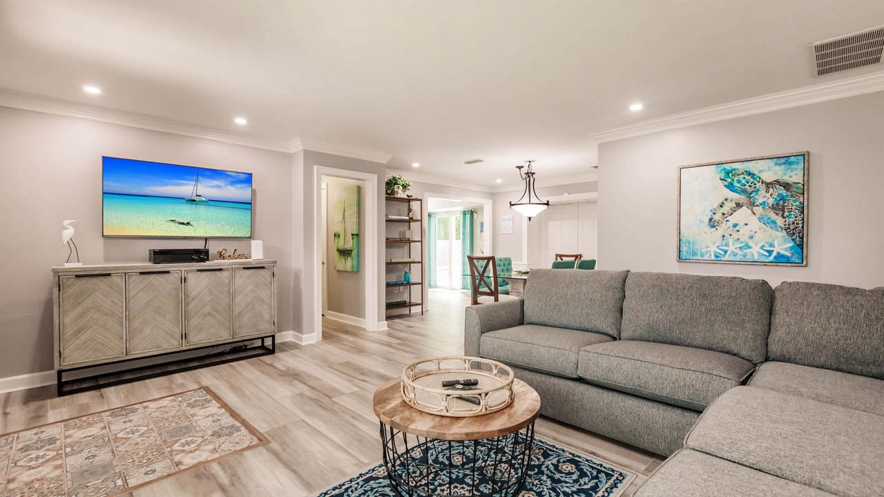 Photo of Livingroom in Palm River Estates