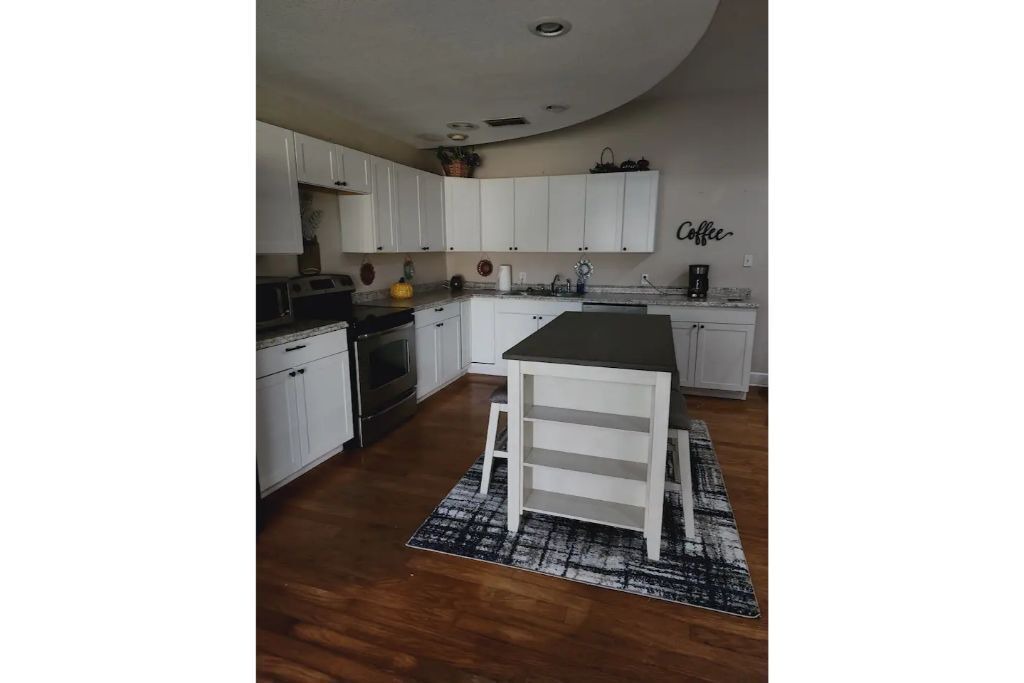 Photo of Kitchen in Candler