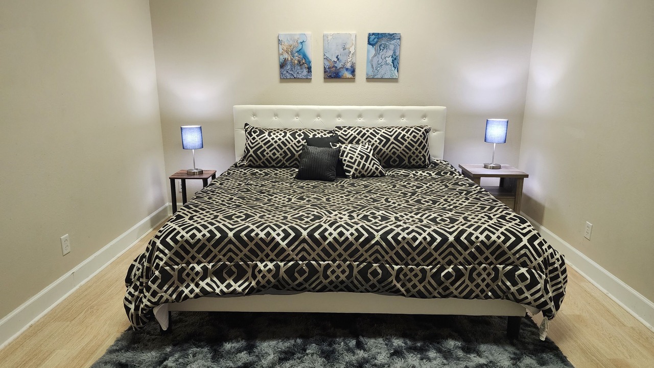 Photo of Bedroom in Candler