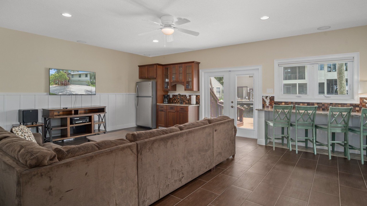 Photo of Livingroom in Riverhaven Village