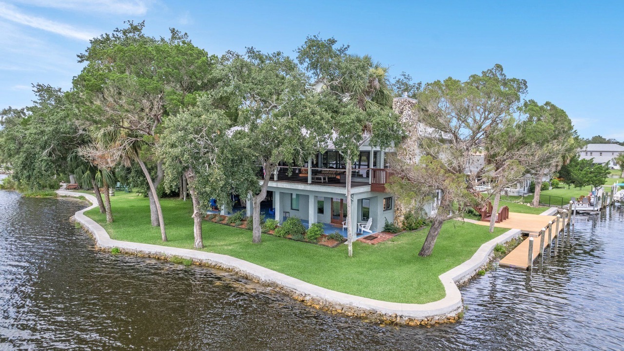 Photo of Outdoor in Riverhaven Village