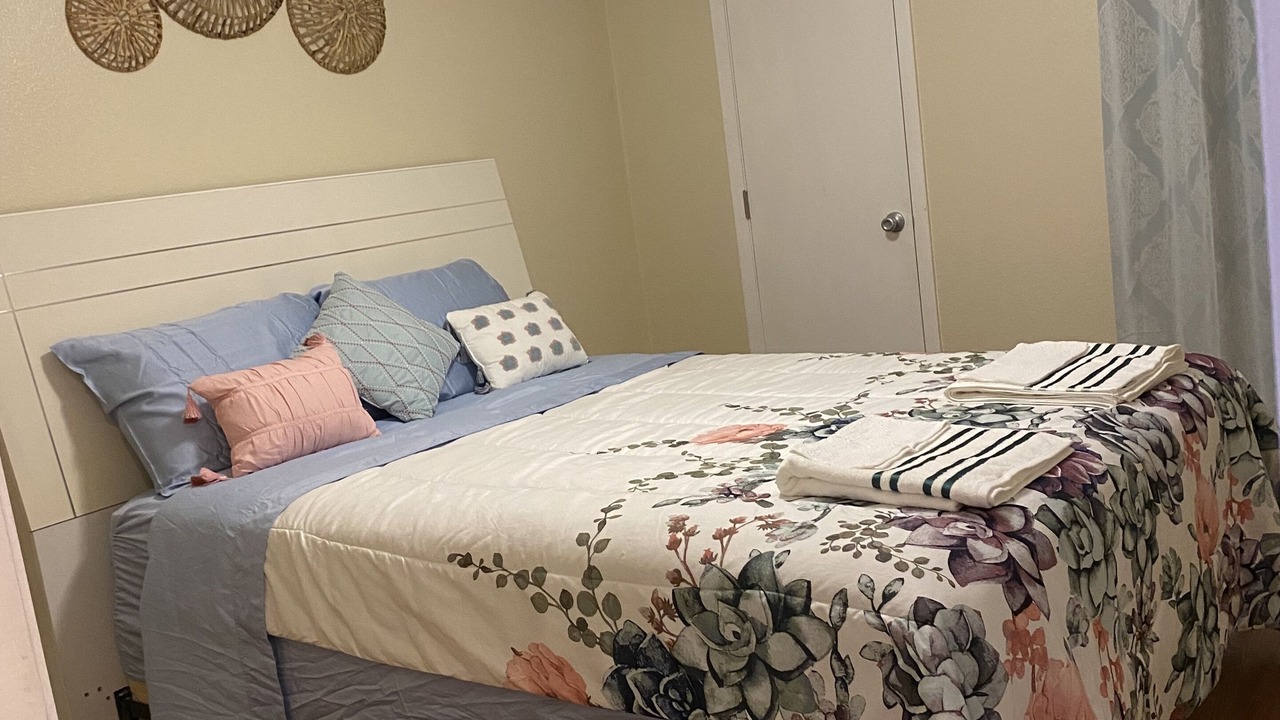 Photo of Bedroom in North Port
