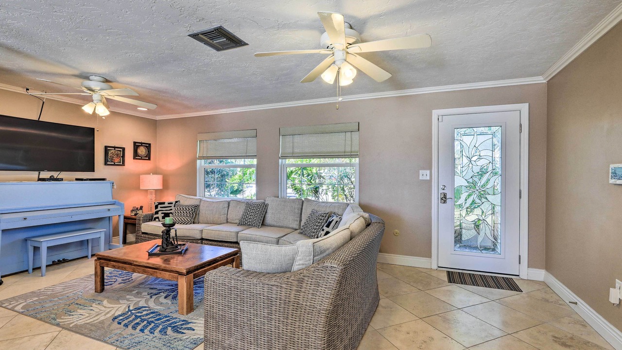 Photo of Livingroom in Palmetto
