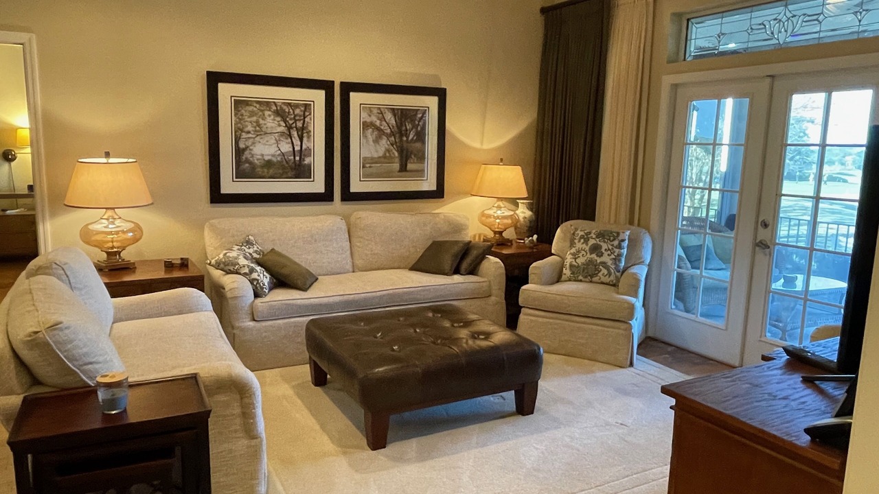 Photo of Livingroom in Glenbrook