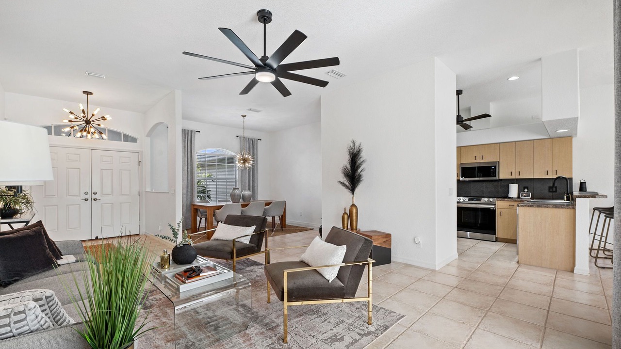 Photo of Livingroom in White Marsh