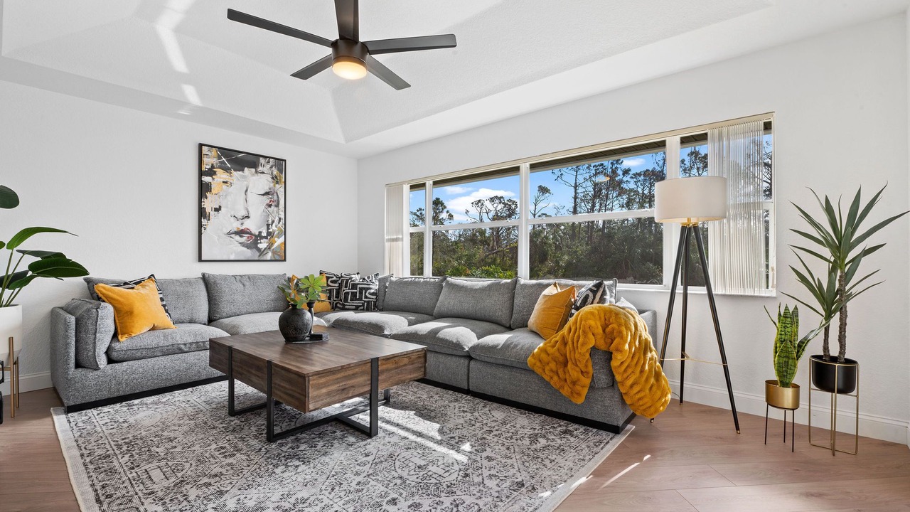 Photo of Livingroom in White Marsh