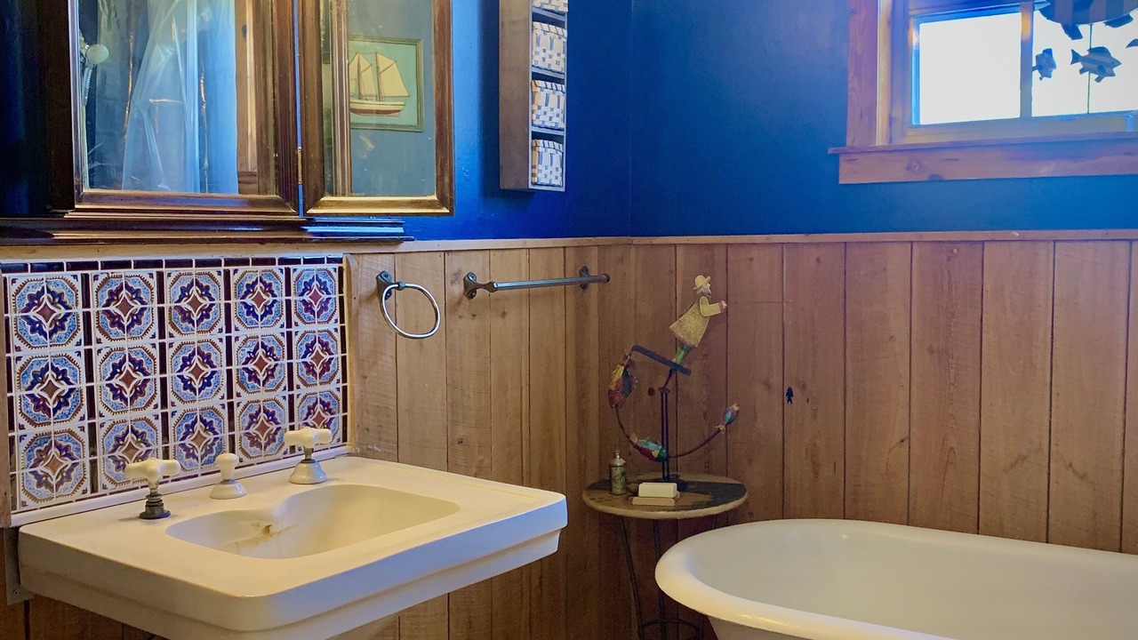 Photo of Bathroom in Mims