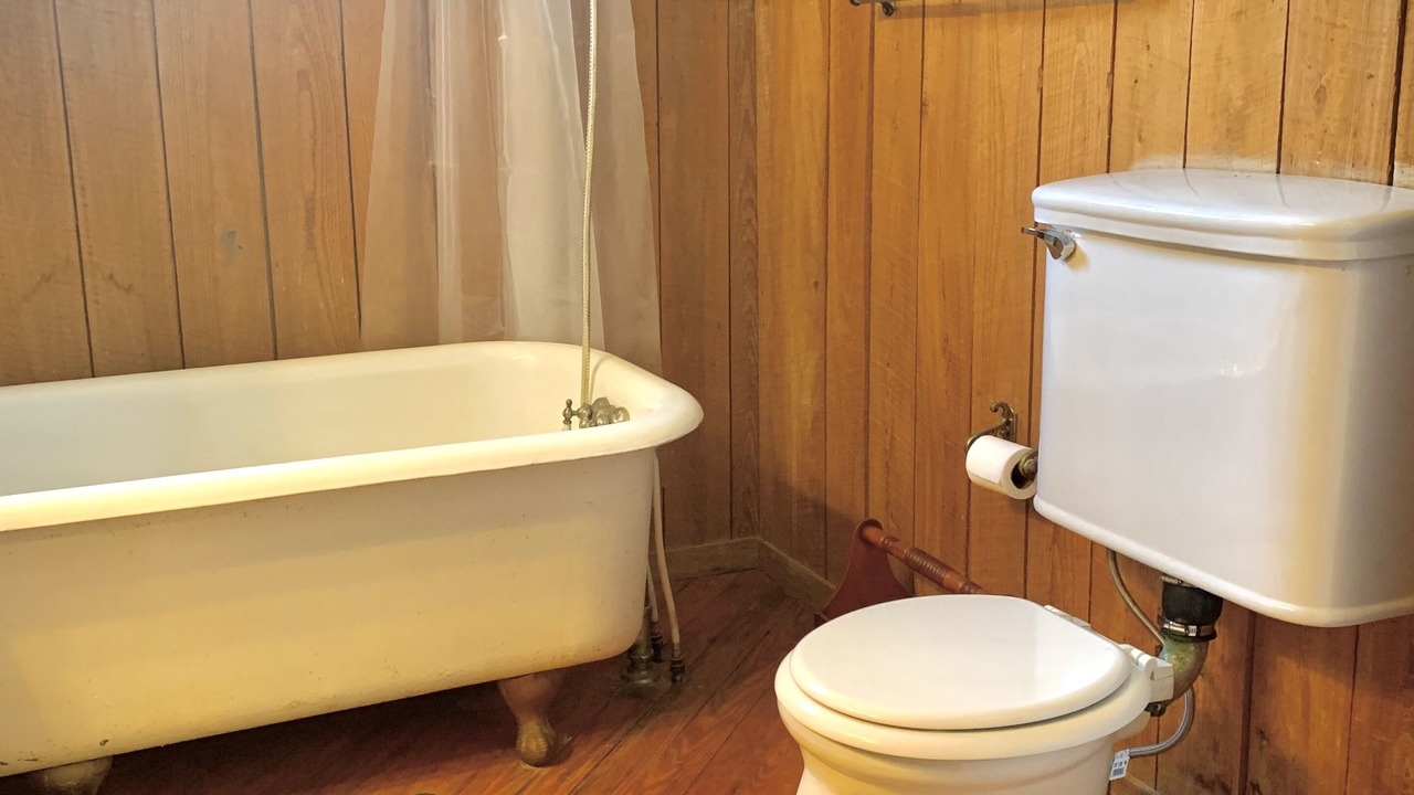 Photo of Bathroom in Mims