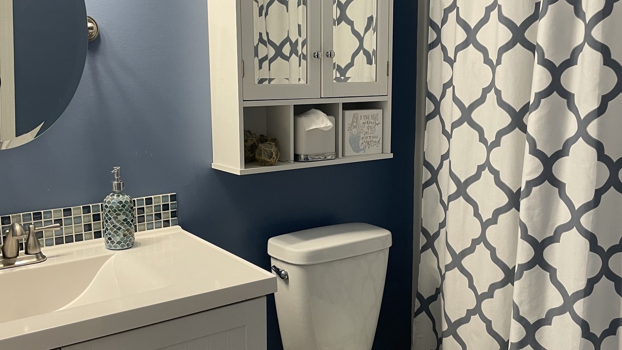 Photo of Bathroom in Kiska Beach