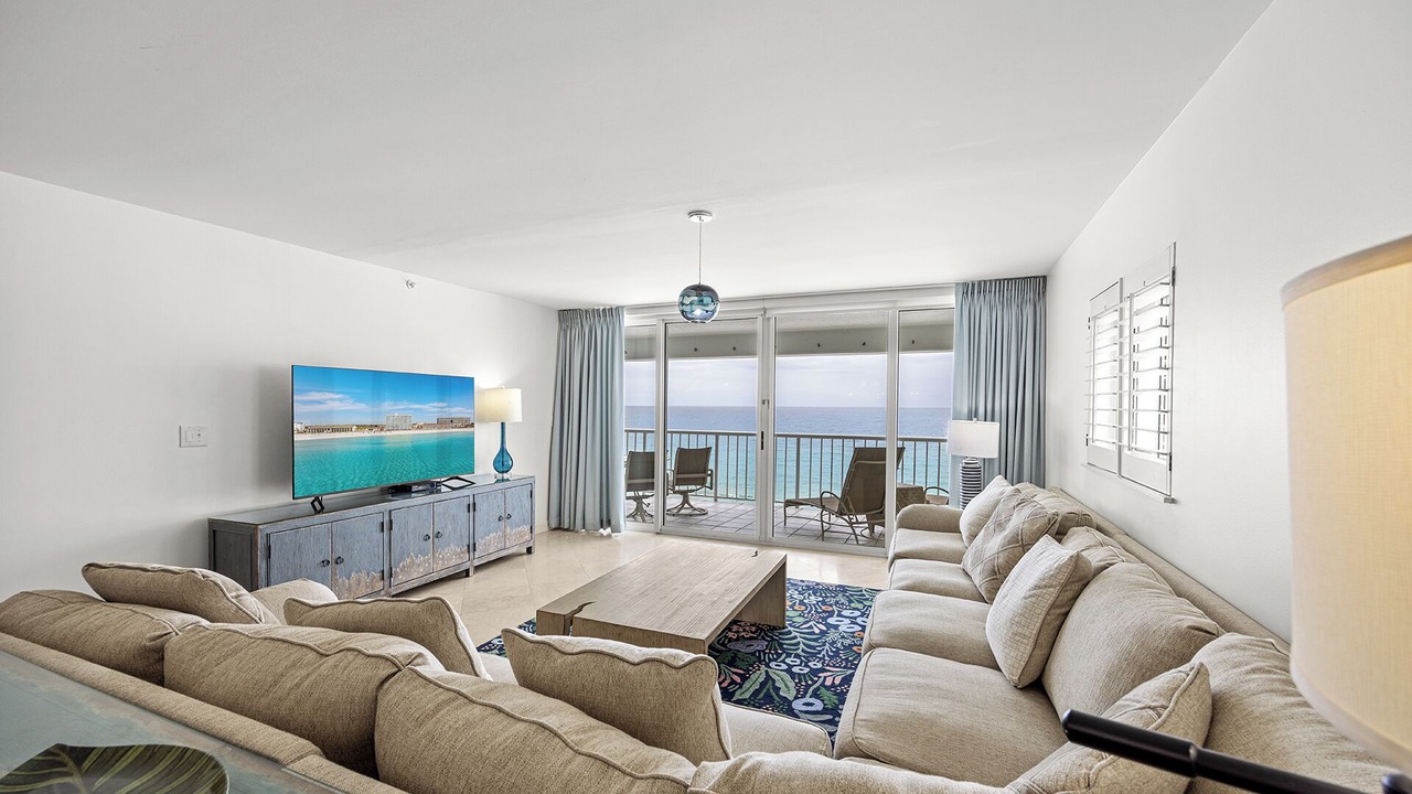 Photo of Livingroom in Destin