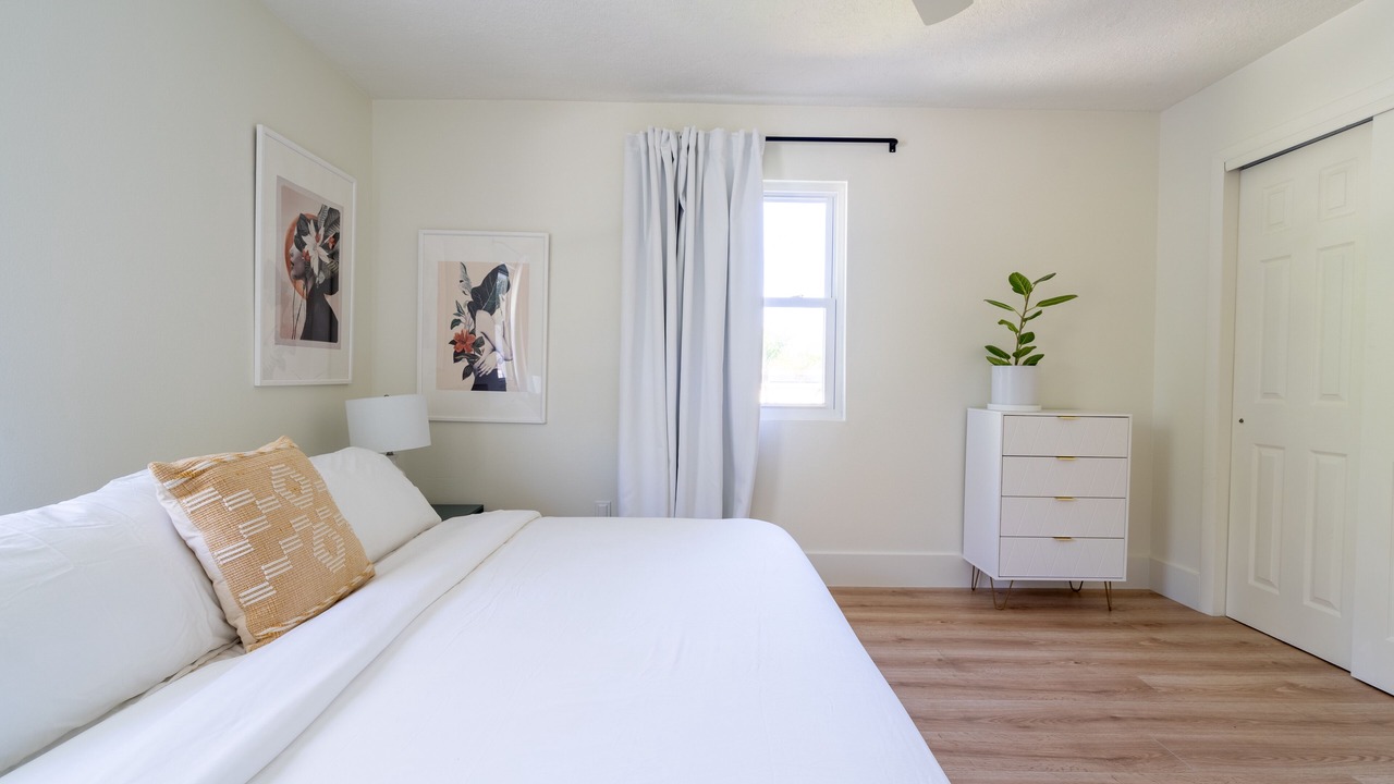 Photo of Bedroom in St. Petersburg - Clearwater