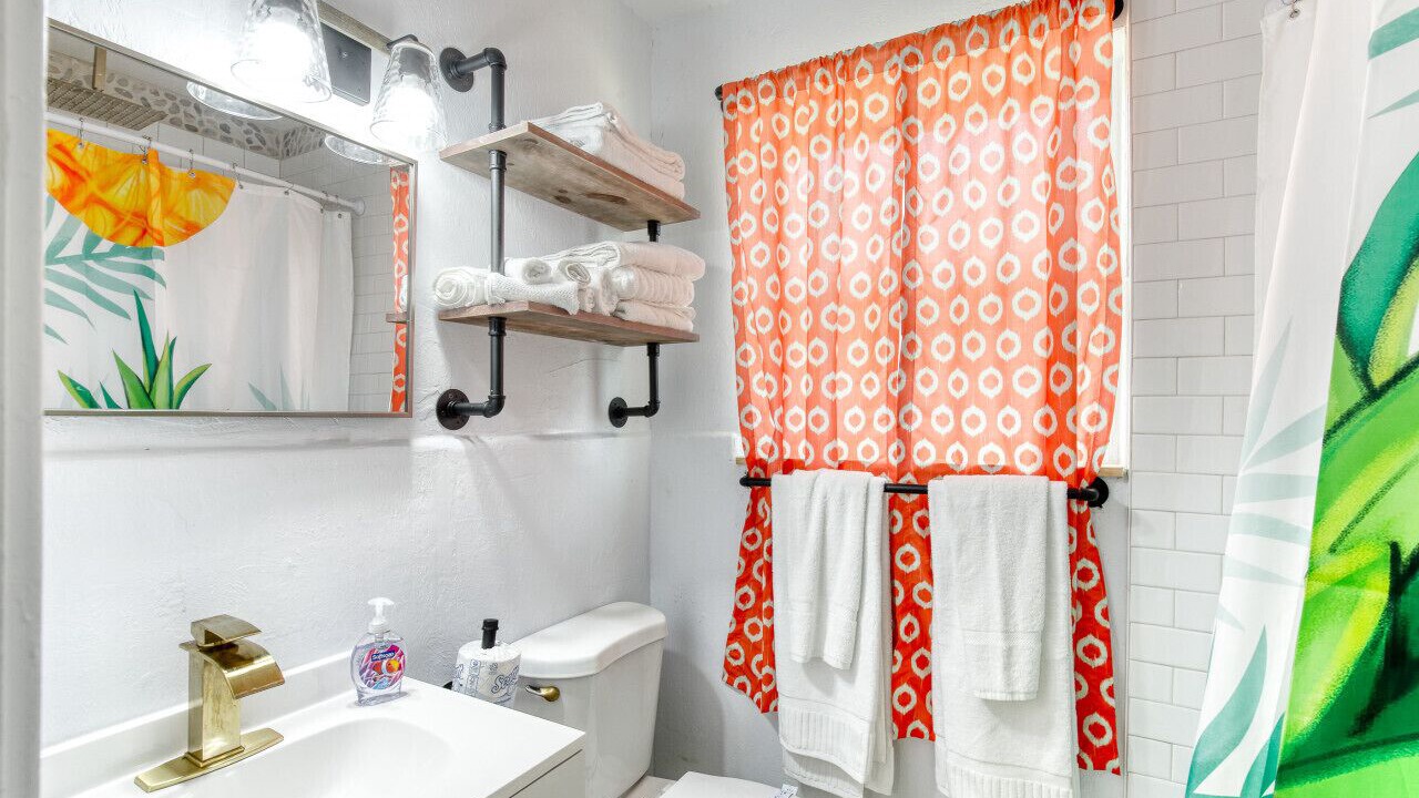 Photo of Bathroom in Bridgeport Heights