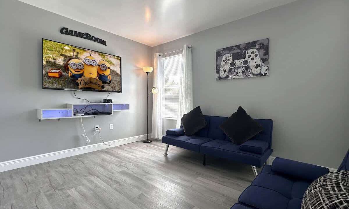 Photo of Livingroom in Loughman