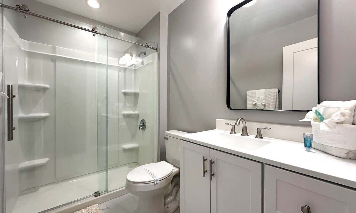 Photo of Bathroom in Loughman