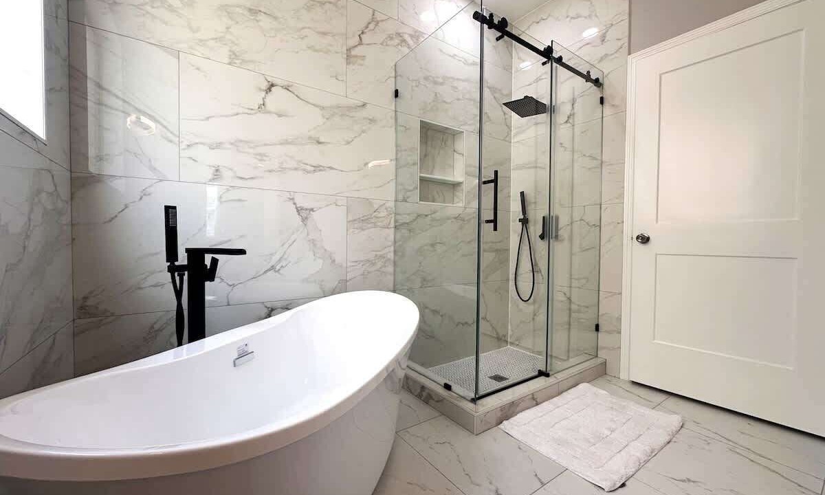 Photo of Bathroom in Loughman