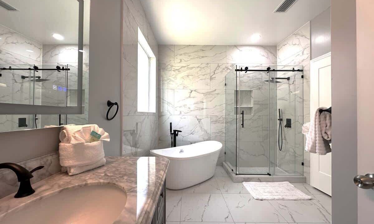 Photo of Bathroom in Loughman