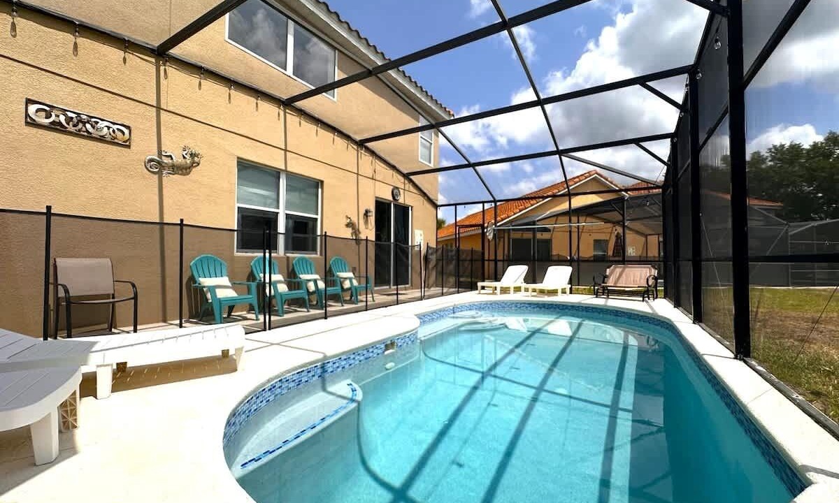 Photo of Outdoor in Loughman
