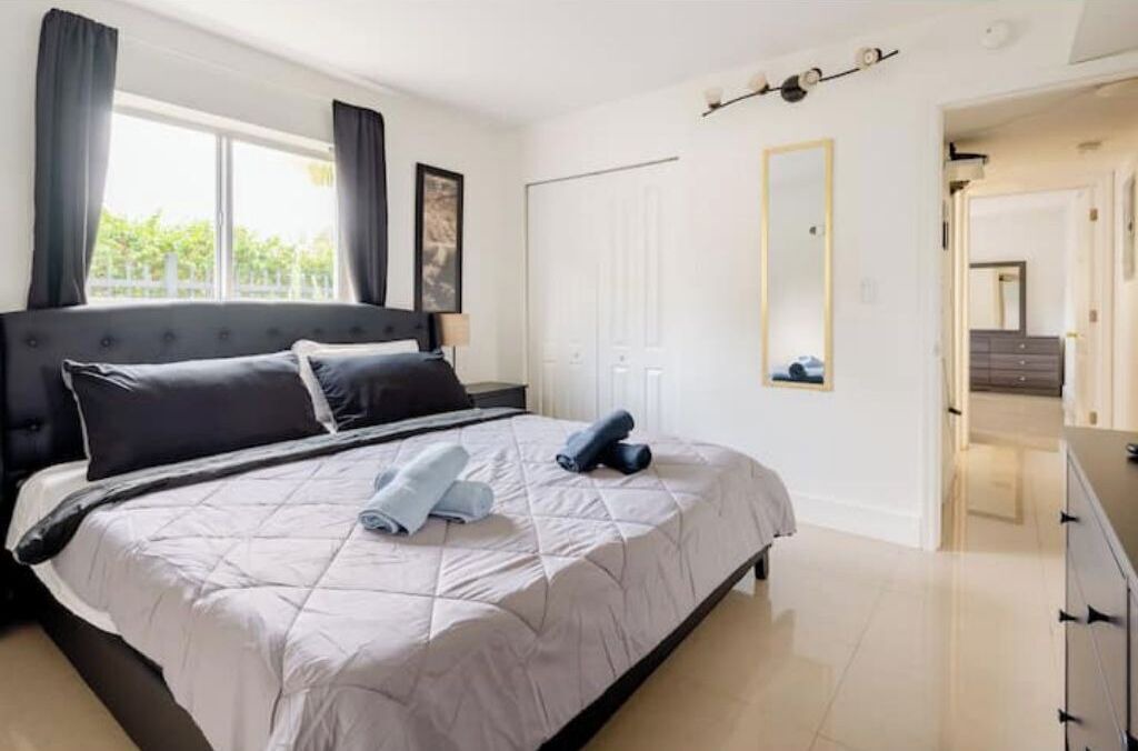 Photo of Bedroom in Riverside Park