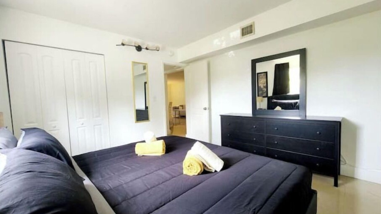 Photo of Bedroom in Riverside Park