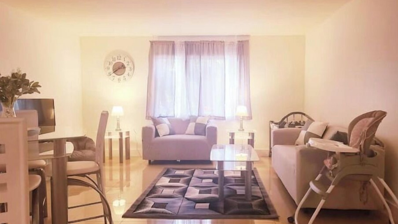 Photo of Livingroom in Riverside Park