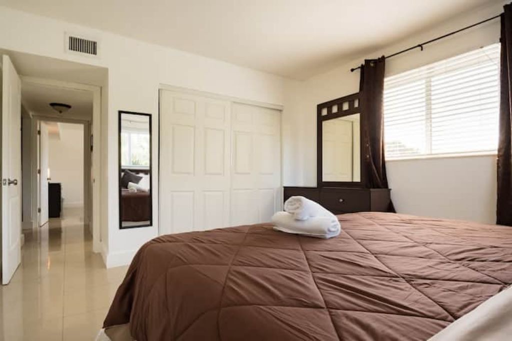 Photo of Bedroom in Riverside Park