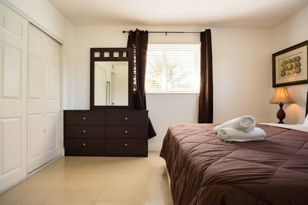 Photo of Bedroom in Riverside Park