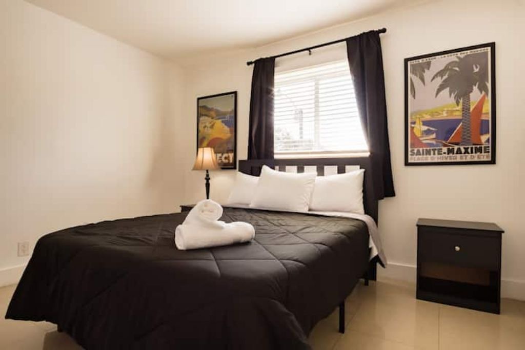 Photo of Bedroom in Riverside Park