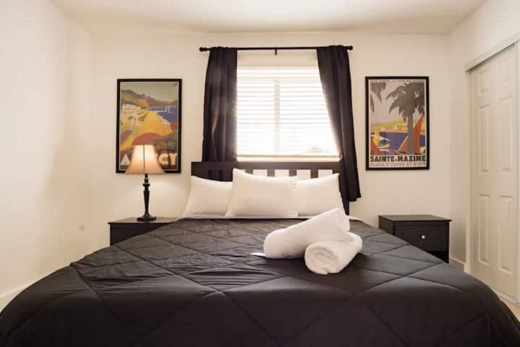 Photo of Bedroom in Riverside Park