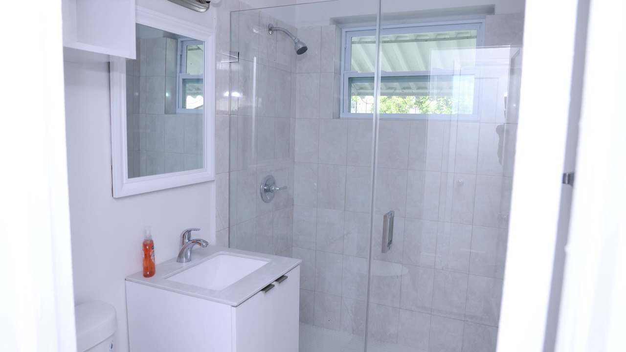 Photo of Bathroom in West Little Havana