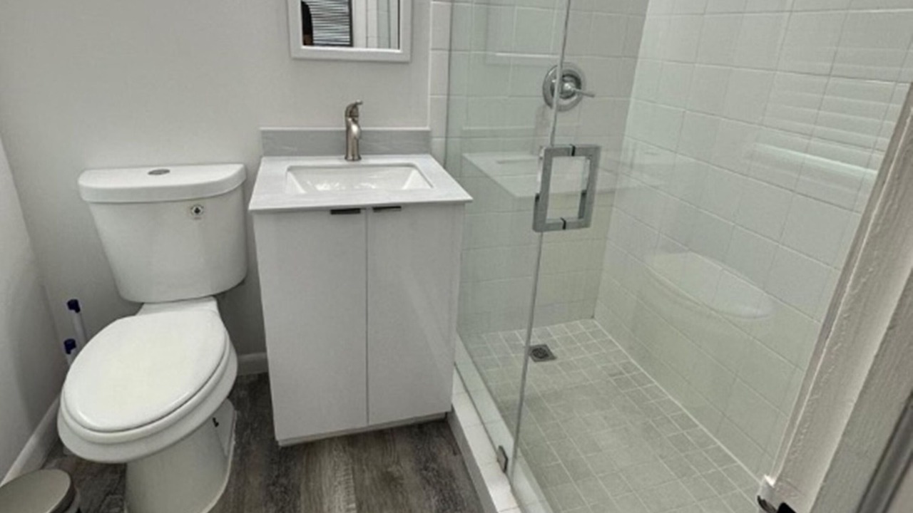 Photo of Bathroom in West Little Havana