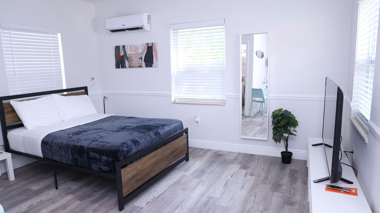 Photo of Bedroom in West Little Havana
