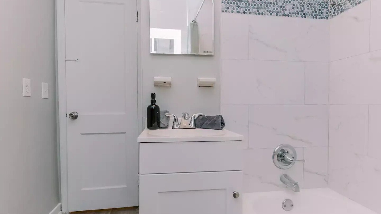 Photo of Bathroom in Murray Hill