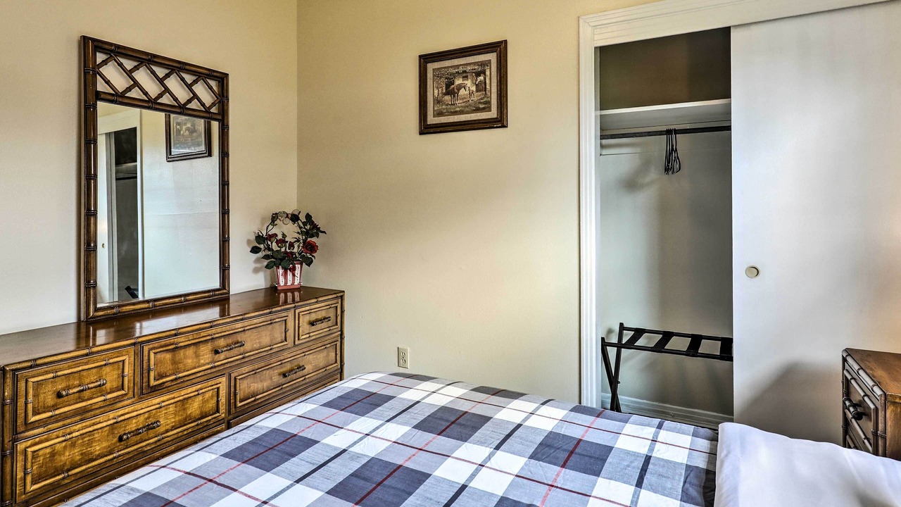 Photo of Bedroom in Orient Park