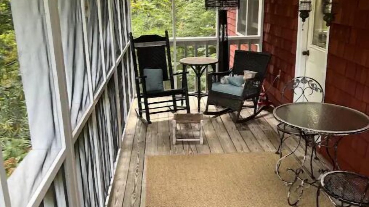 Photo of Outdoor in Black Mountain