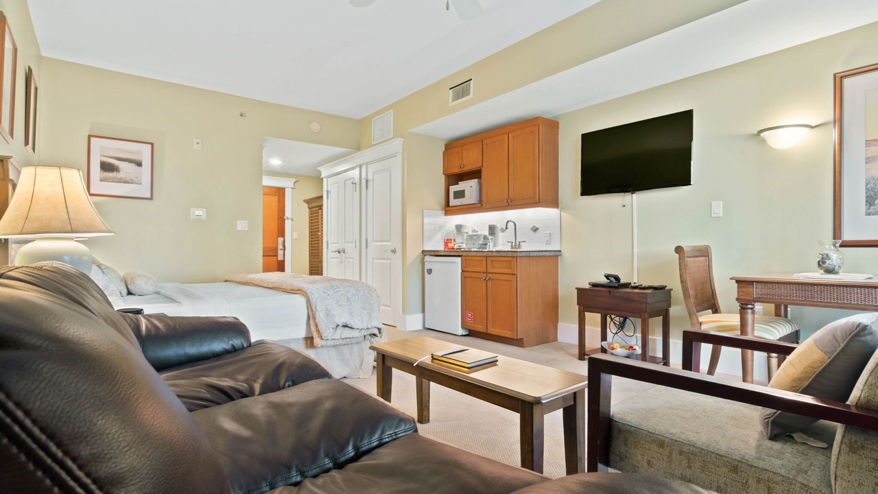 Photo of Bedroom in Baytowne Wharf