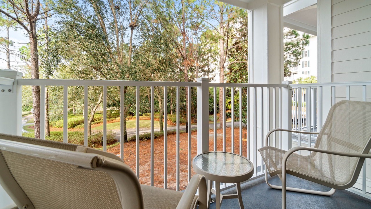 Photo of Patio Balcony in Baytowne Wharf