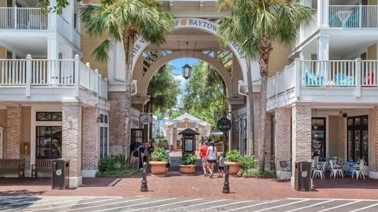 Photo of Others in Baytowne Wharf