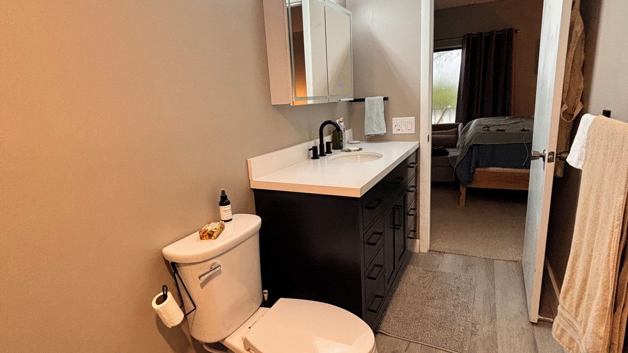 Photo of Bathroom in Longbeach Village