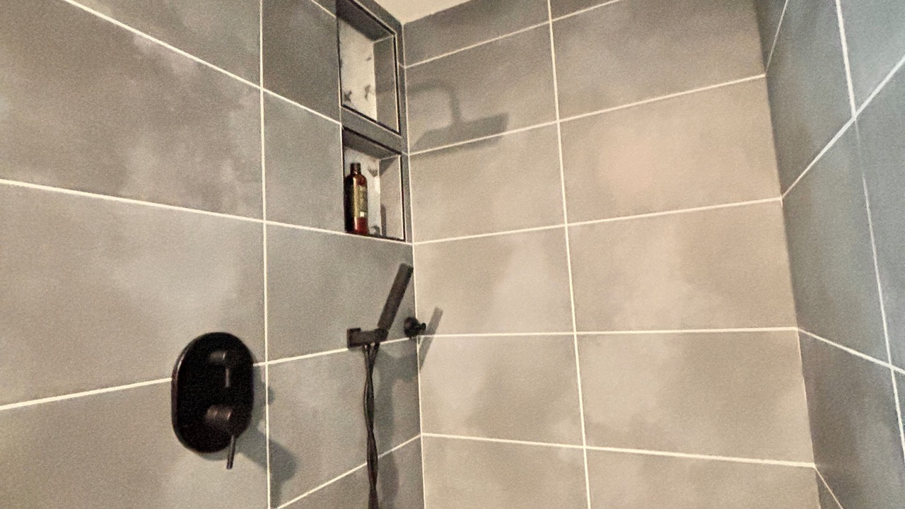 Photo of Bathroom in Longbeach Village