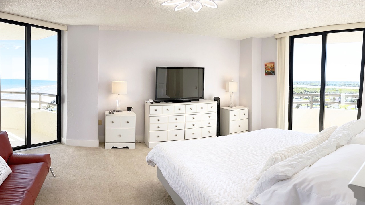 Photo of Bedroom in Ocean View Halifax Estates