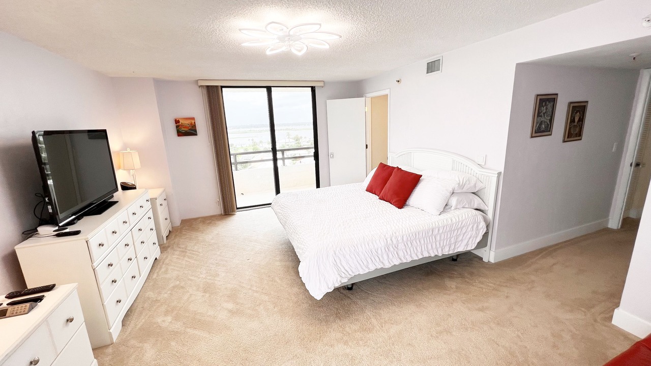 Photo of Bedroom in Ocean View Halifax Estates