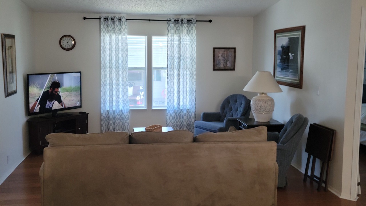 Photo of Livingroom in Fussels Corner