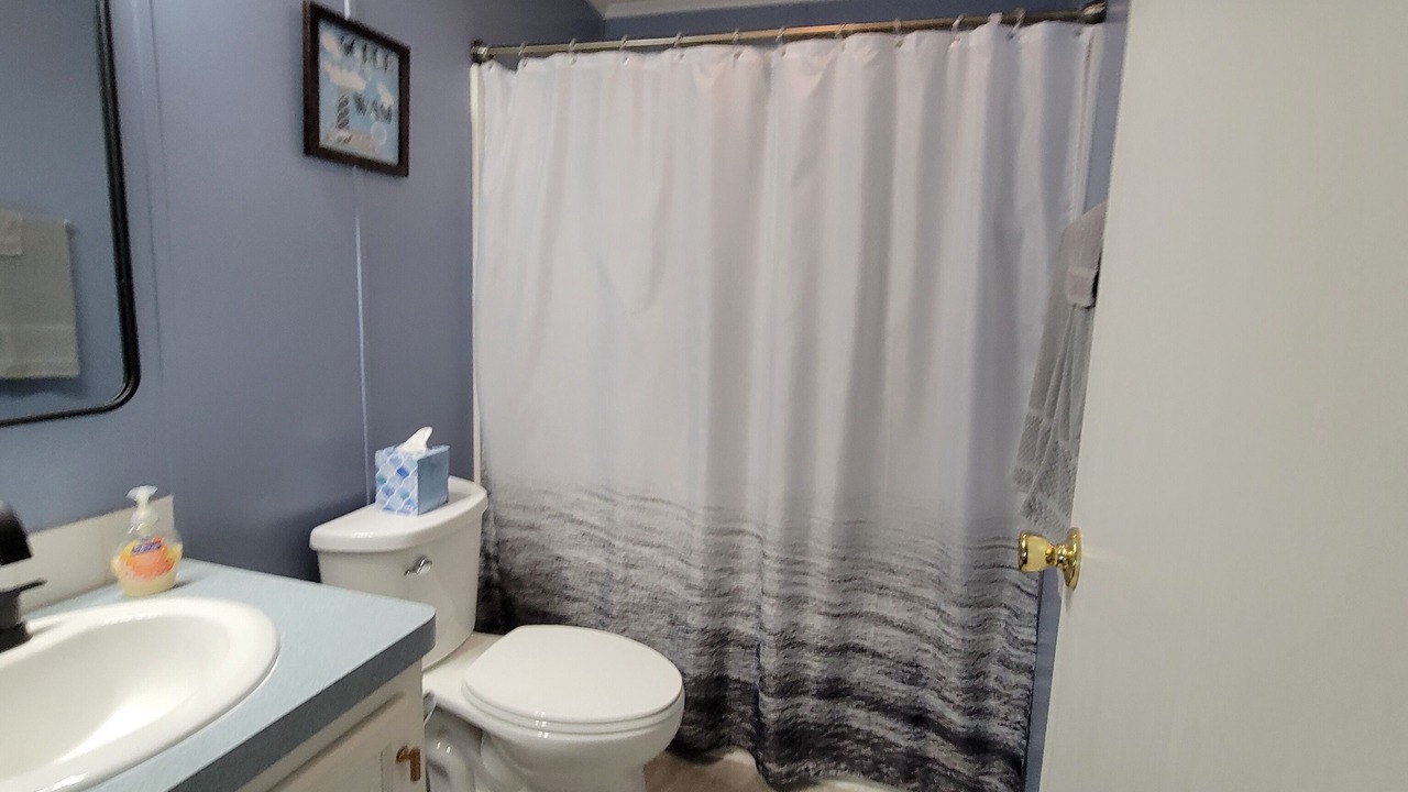 Photo of Bathroom in Fussels Corner