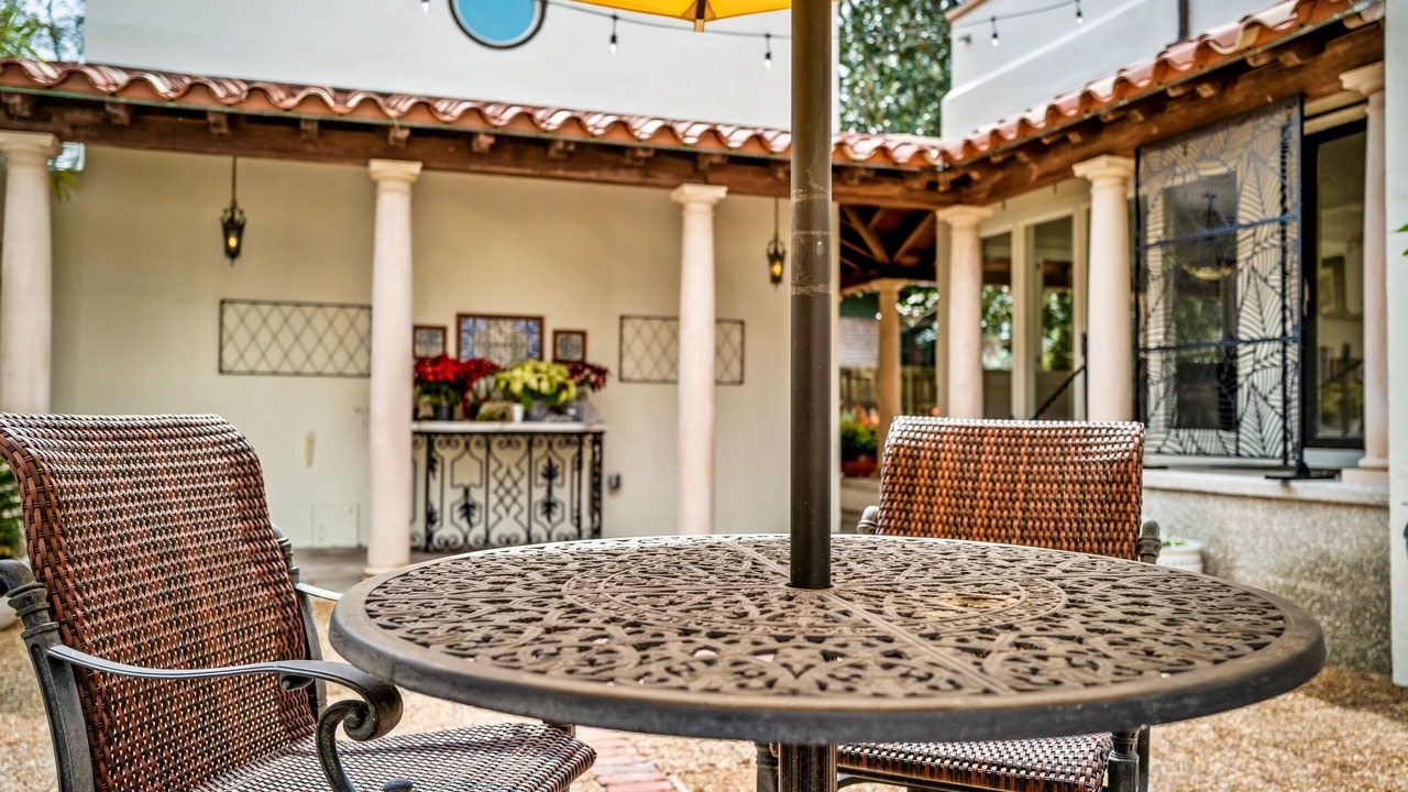 Photo of Outdoor in Downtown Historic District