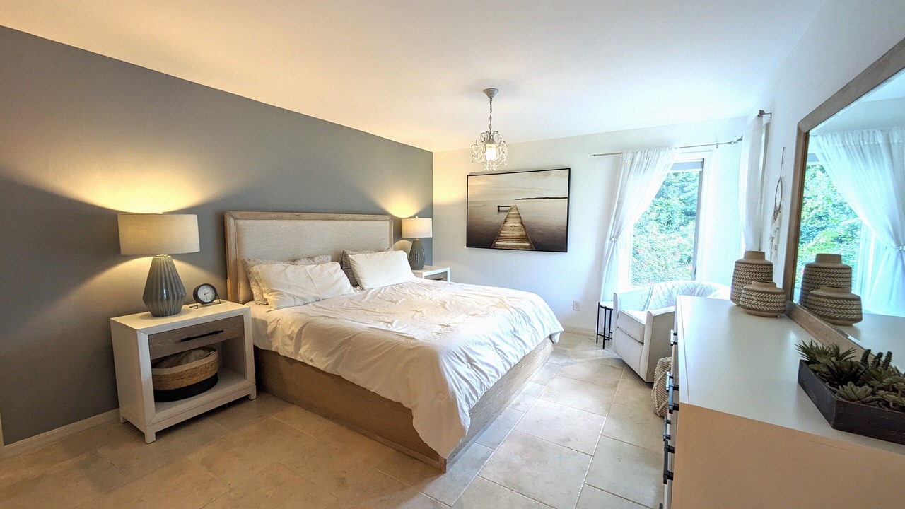 Photo of Bedroom in North Naples
