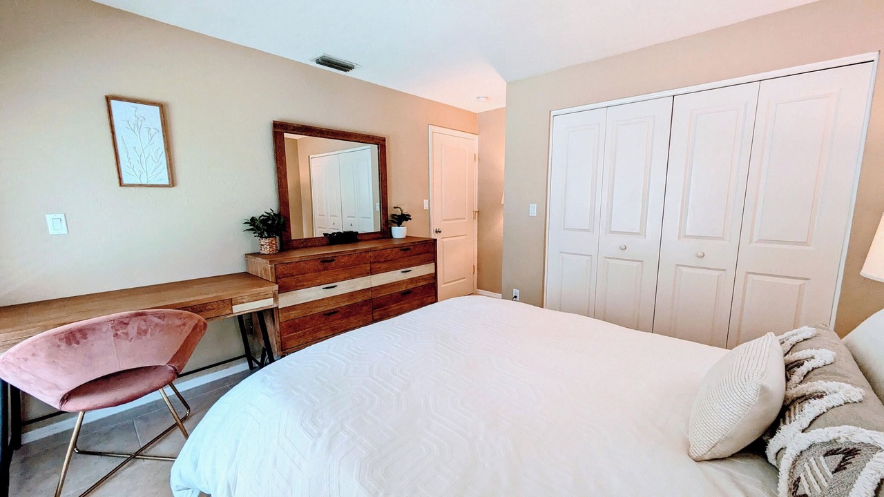 Photo of Bedroom in North Naples