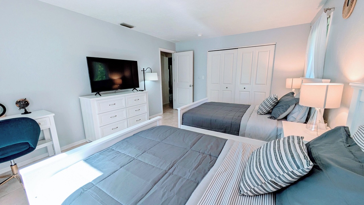 Photo of Bedroom in North Naples